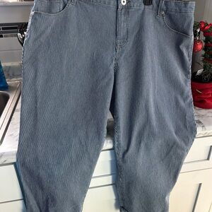 Blue/white pin stripe capri  20W